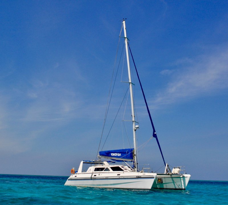 leopard 3800 catamaran